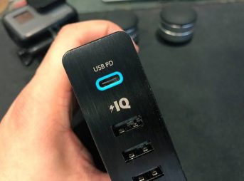 Anker USB-C 急速充電器