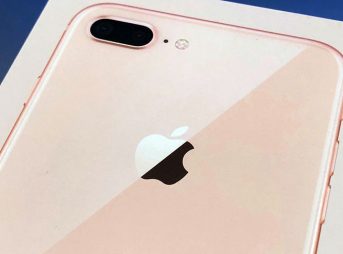 iPhone 8 Plus
