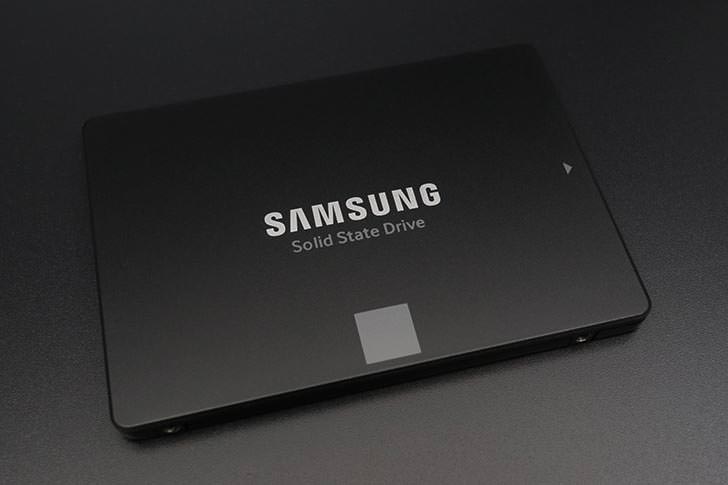 SAMSUNG SSD
